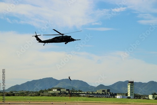 航空自衛隊UH-60J救難ヘリコプター