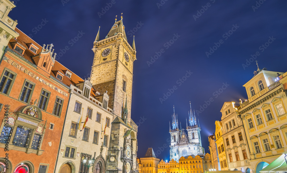 Obraz premium Prague Czech Republic, night city skyline at Prague old town square, Czechia