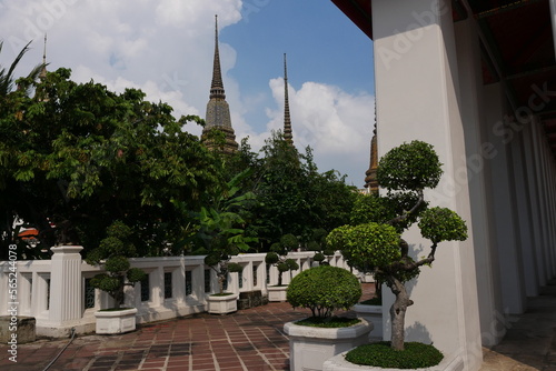 Buddhistischer Tempel Wat Pho in Bangkok photo