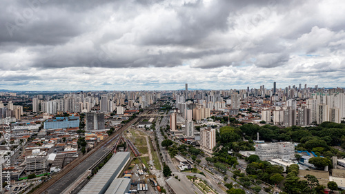 Radial Leste Bresser Nublado