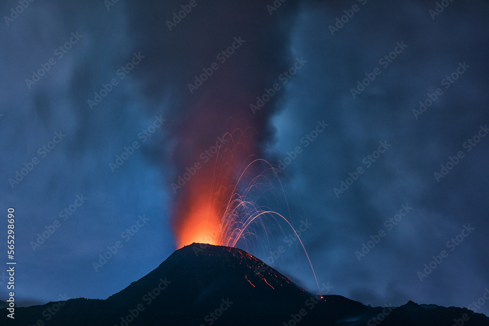 Volcano  Pacaya, volcanic eruption, Guatemala