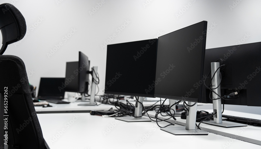 office equipment - sale of office equipment - remote work - empty office