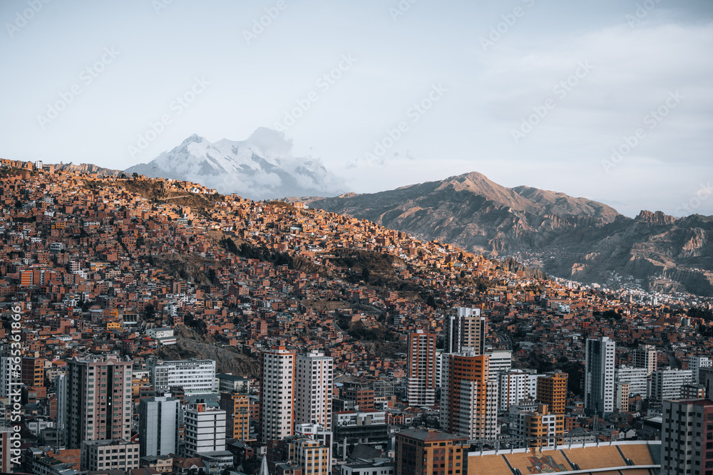 Fototapeta premium Amazing Panoramic View of Capital of Bolivia La Paz South America El Alto
