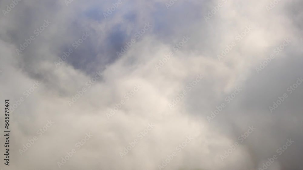 Timelapse de nubes en movimiento en las sierras de los Comechingones, San Luis, Argentina. Timelapse de nubes en movimiento en las sierras de los Comechingones, San Luis, Argentina.