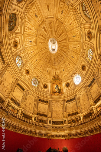 dome of the pantheon city