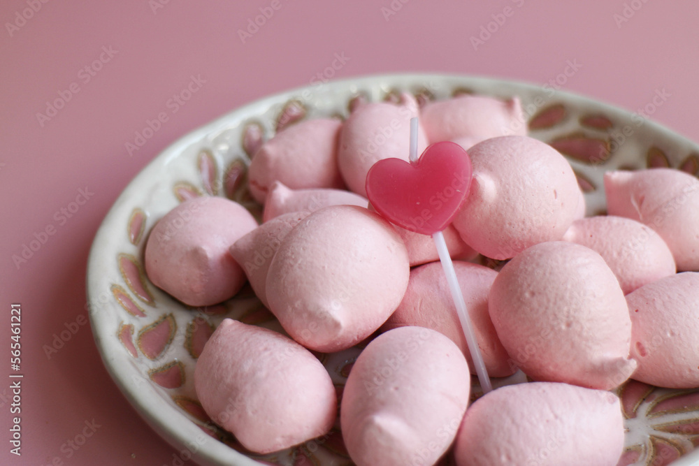 Pink Meringue for Valentine's Day Pink Meringue for Valentine's Day
