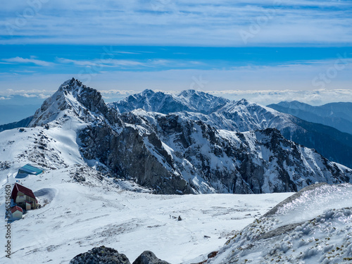 Wallpaper Mural 雪の木曽駒ヶ岳、宝剣岳 Torontodigital.ca