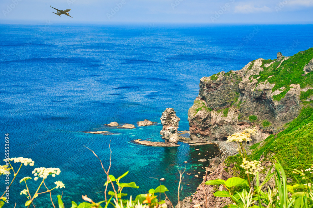 積丹半島の美しい神威岬