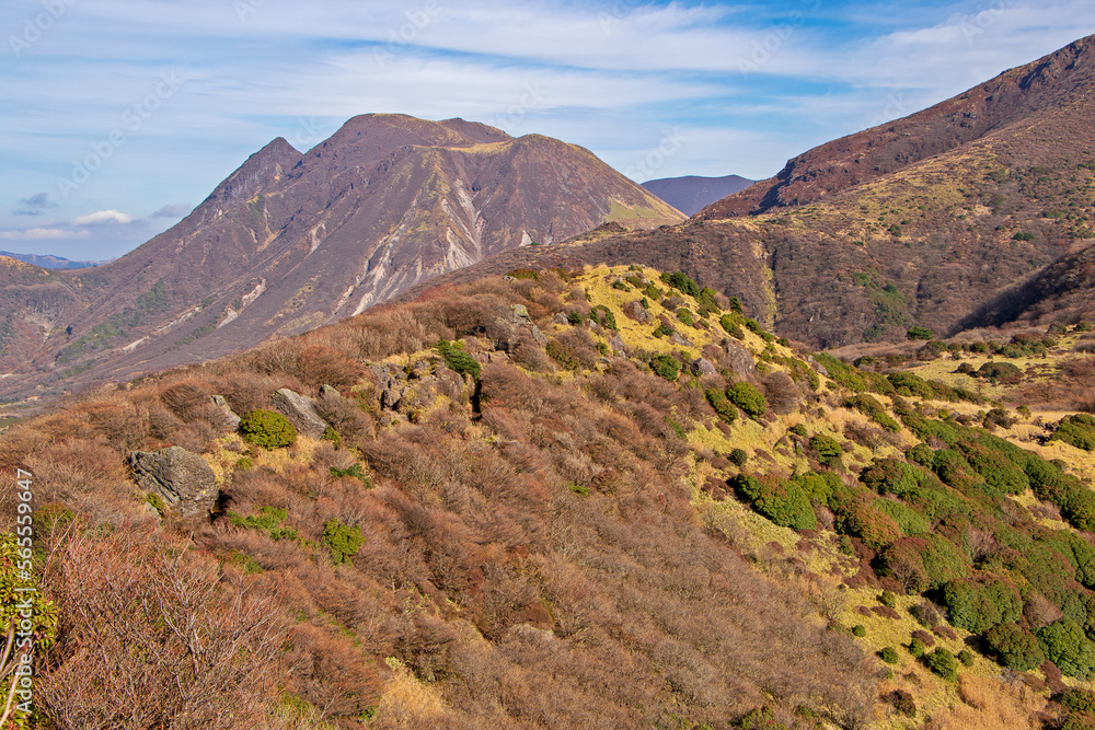 Obraz premium 秋の九重山・扇ヶ鼻付近