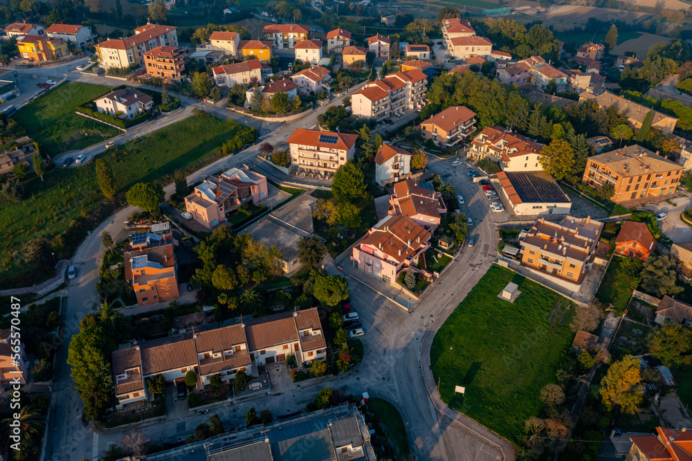Ripe in Italy | Luftbilder von der Stadt Ripe in Italien