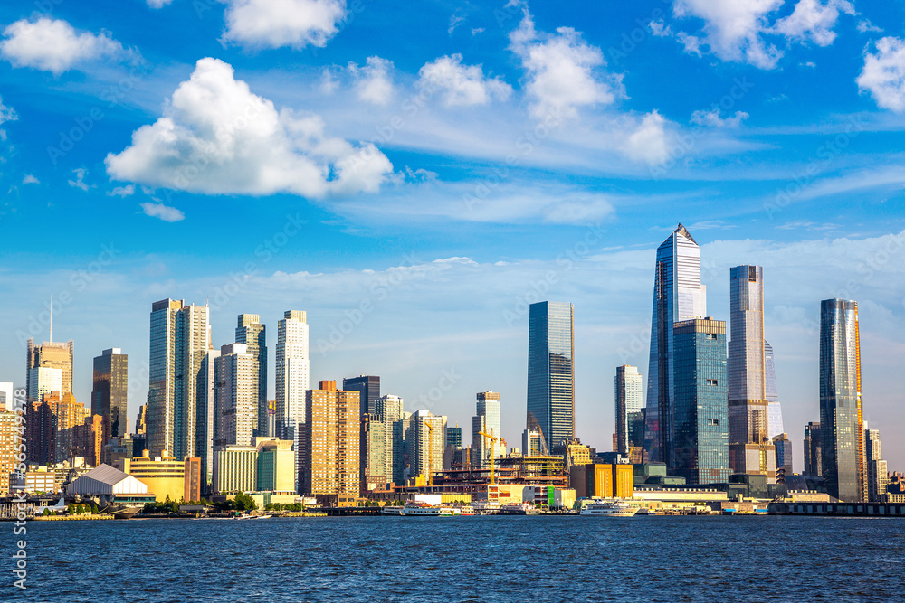 Fototapeta premium Manhattan cityscape in New York
