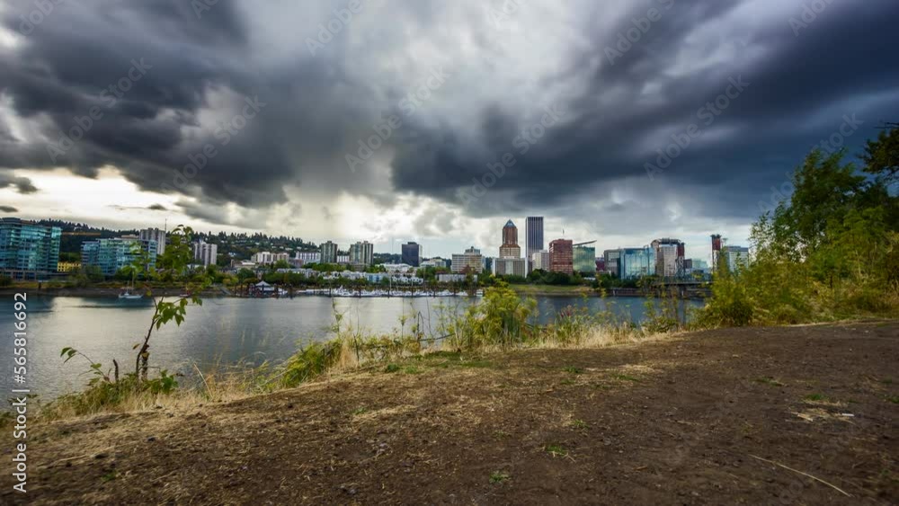 Portland Oregon Timelapse, Storm Cloud Video, Portland Waterfront, Willamette River, Pacific Northwest