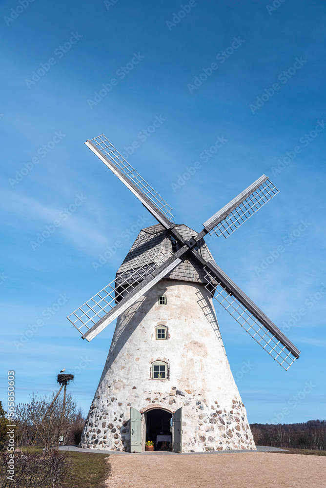 The Āraiši windmill Dutch-type mill in Latvia. Built in 1852, restored in 1984. At working order.