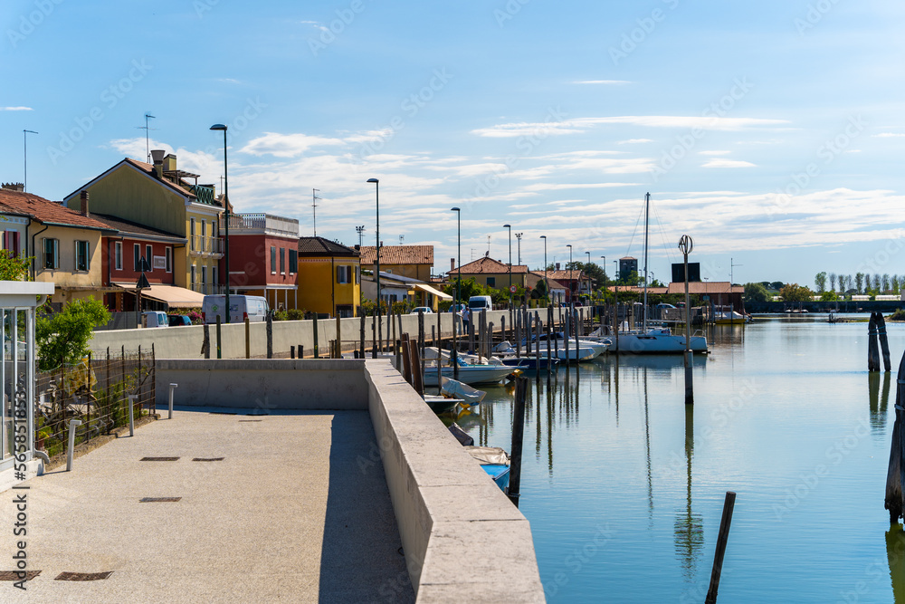 Fototapeta premium Cavallino Uferpromenade