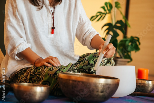 Spiritual practices, Tibetan singing bowls