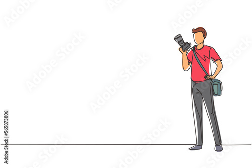 Continuous one line drawing paparazzi and journalist occupation, standing with digital camera and sling bag. Professional photographer taking pictures. Single line draw design vector illustration