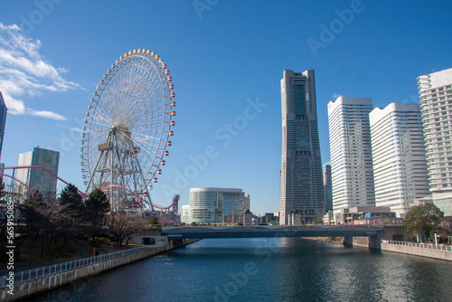 都市