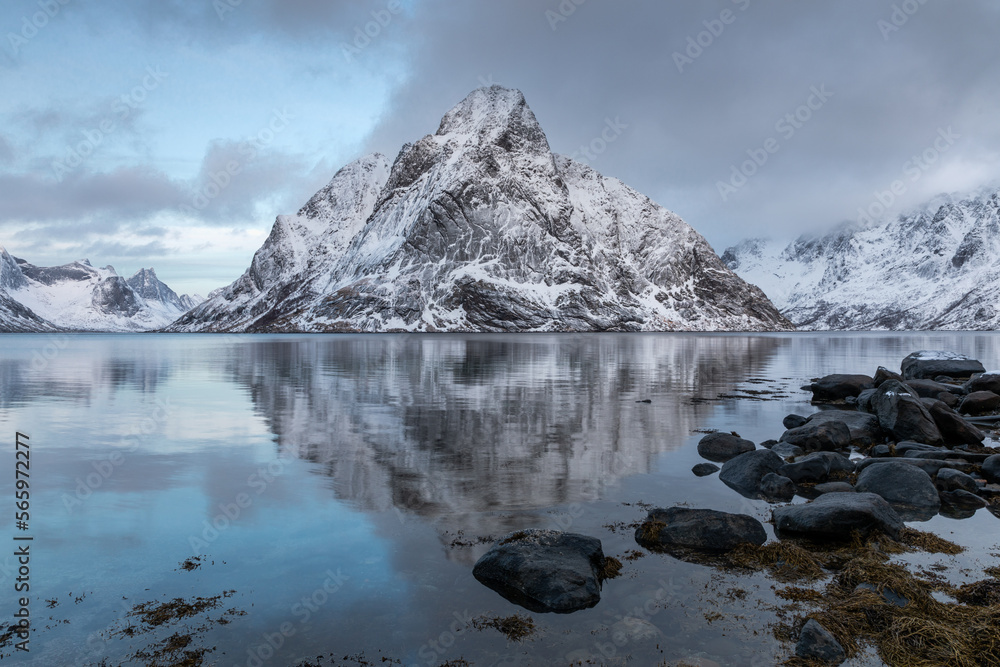 snow covered mountains snow covered mountains