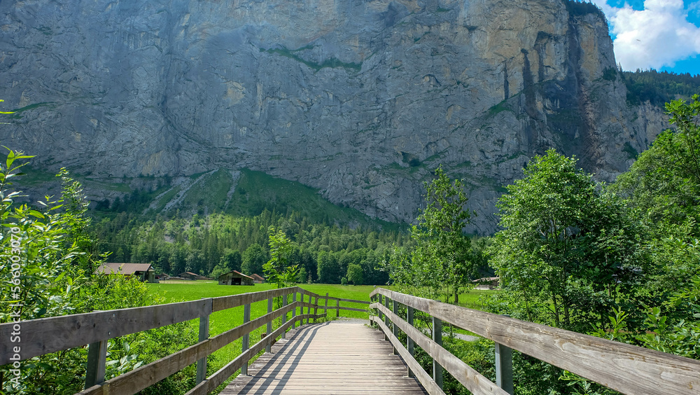 Tal bei Lauterbrunnen in der schönen Schweiz - Switzerland Tal bei Lauterbrunnen in der schönen Schweiz - Switzerland