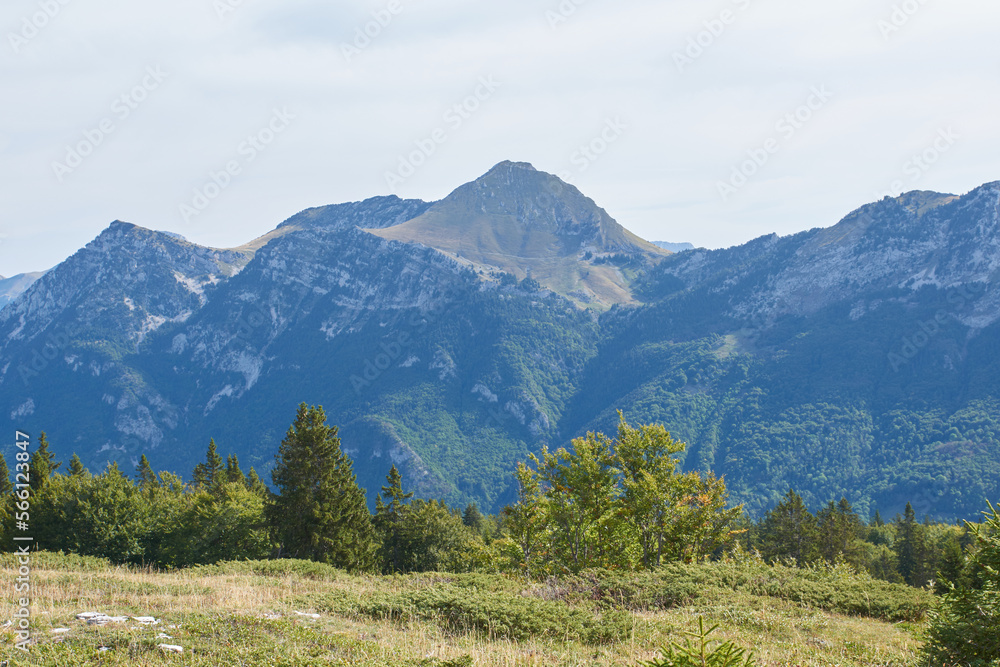 Fototapeta premium Mont colombier dans les bauges