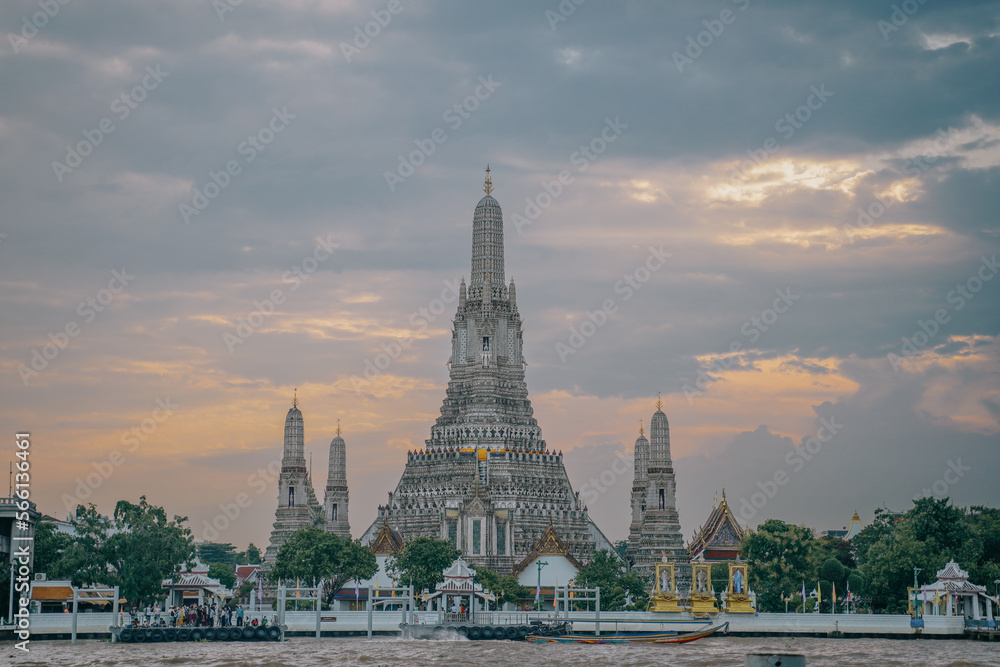 Wat Arun Temple in Bangkok, thailand