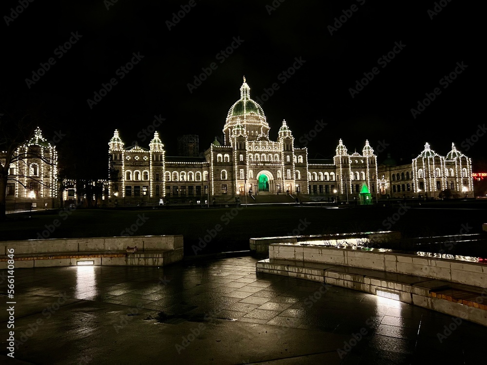 parliament building at night Victoria Bc,