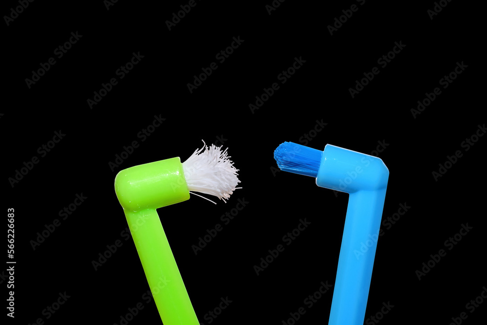 Singletuft brushes, new blue toothbrush with single beam and green