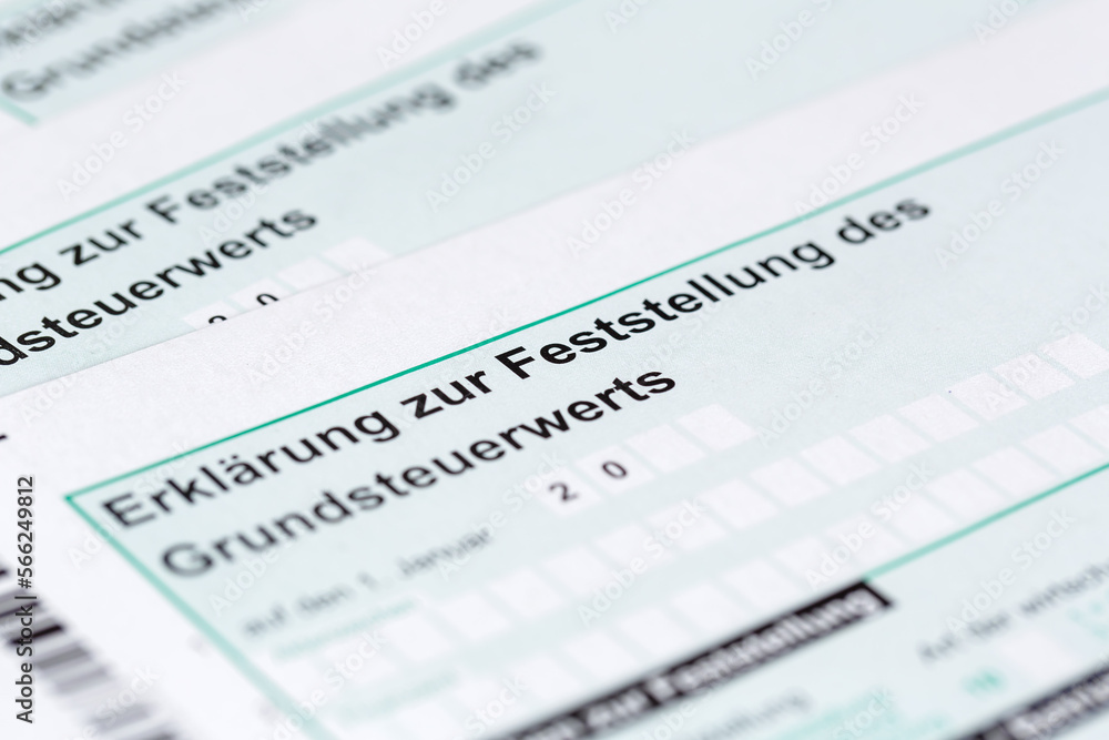 Meldebogen für die Grundsteuer Erklärung Grundsteuererklärung ans Finanzamt in Stuttgart, Deutschland