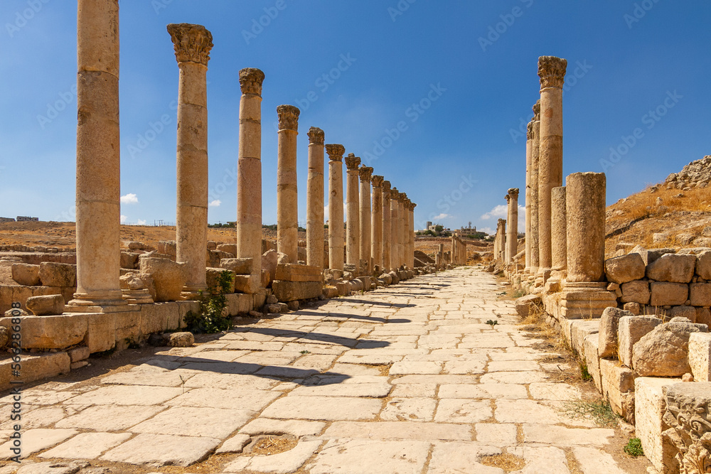 ruins of ancient Roman temple in Jerash, Jordan