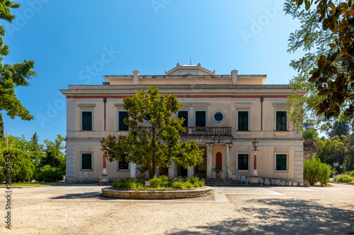 Schloss Mon Repos in Kerkyra, Korfu photo