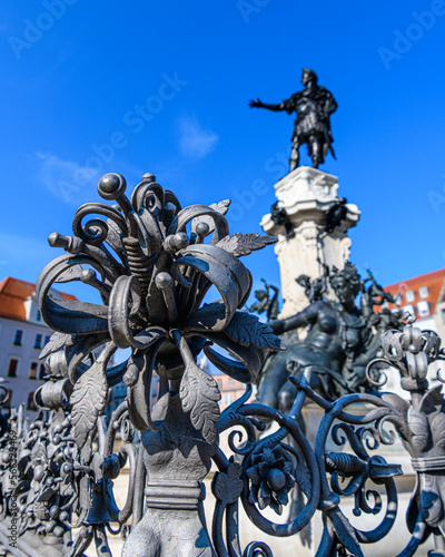 Impressionen aus und um Augsburg - der Augustusbrunnen auf dem Rathausplatz photo