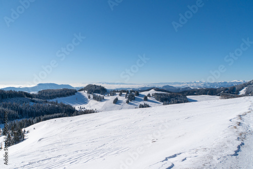 Winterliche Berglandschaft im steirischen Almenland © Patrick