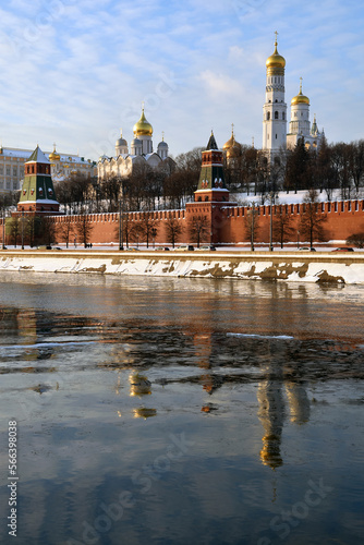 Obraz na płótnie Moscow Kremlin architecture in winter. Popular landmark. w salonie