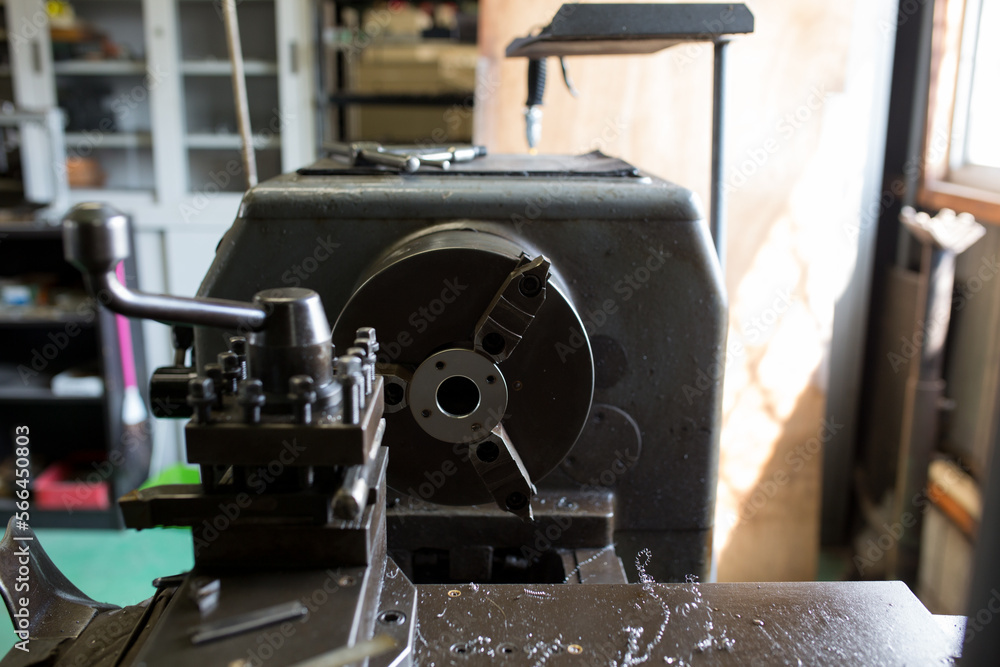 A place where the inner diameter is cut with a lathe
A place where the inner diameter is cut with a lathe