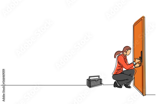 Single continuous line drawing businesswoman prying doorknob with screwdriver. Woman repair broken handle door knob with handywoman tool in tool box. Business concept. One line draw design vector