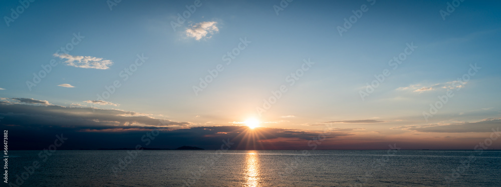 sunset sky with clouds background	

