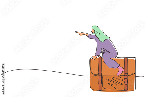 Continuous one line drawing Arabian businesswoman flying on leather business briefcase. Leadership and attack. Business person move achieve success. Single line draw design vector graphic illustration