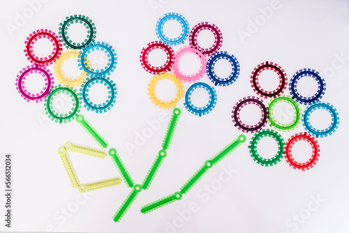 Fotografie Ligature tie on a white background in form of flowers