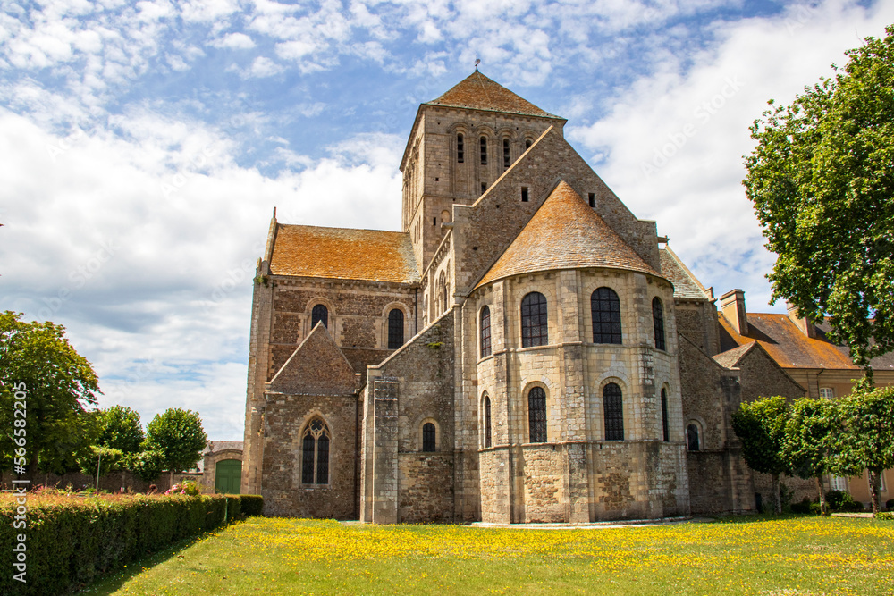 Lessay. Abbaye de la Sainte-Trinité. Manche. Normandie	