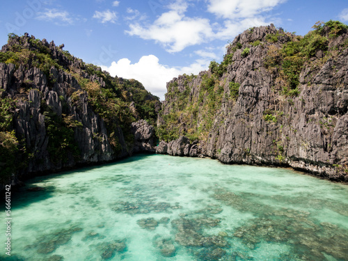Drohnenfoto auf den Philippinen - Blue Lagoon © Daniela Knipper