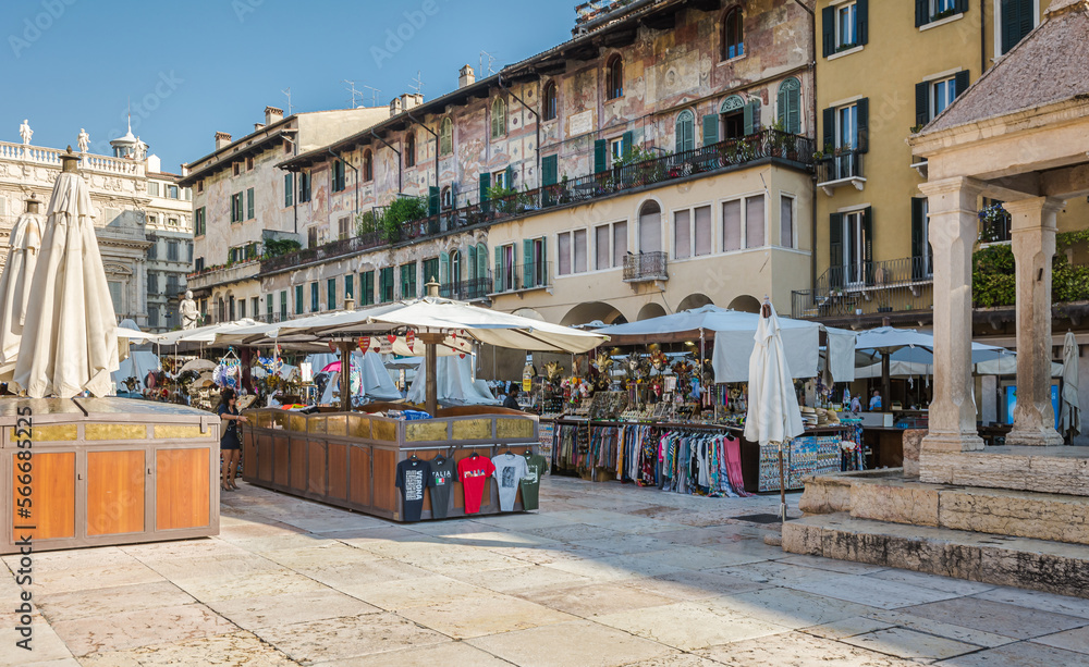 Market at Piazza delle Erbe, Verona, UNESCO World Heritage Site, Veneto, Italy, Europe, September 9, 2021