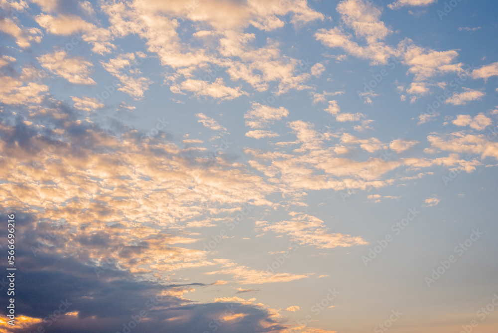 Obraz premium sunset sky with clouds, panorama, background