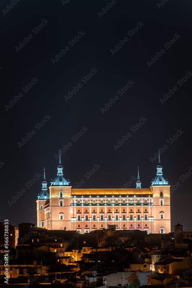 Fototapeta premium Toledo Alcazar castle closeup long shot view at night