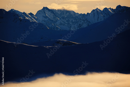 Obraz na płótnie TATRY
w salonie