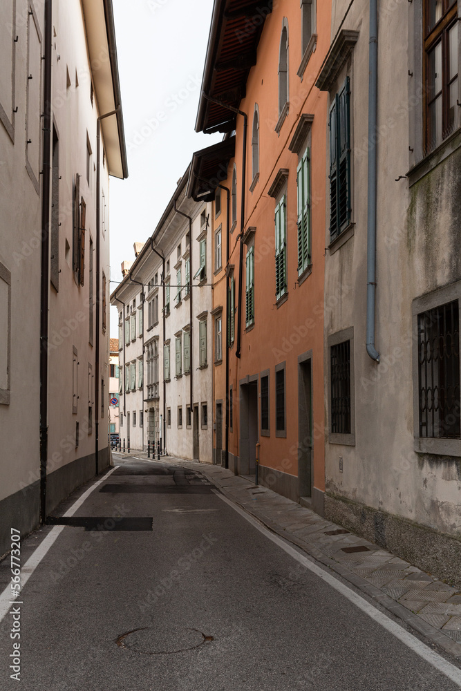 Obraz premium medieval city in Italy at sunny day