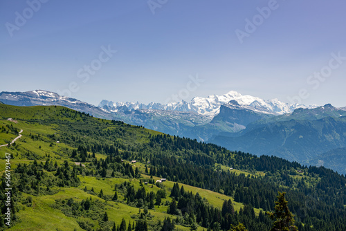 landscape in the mountains © Didier