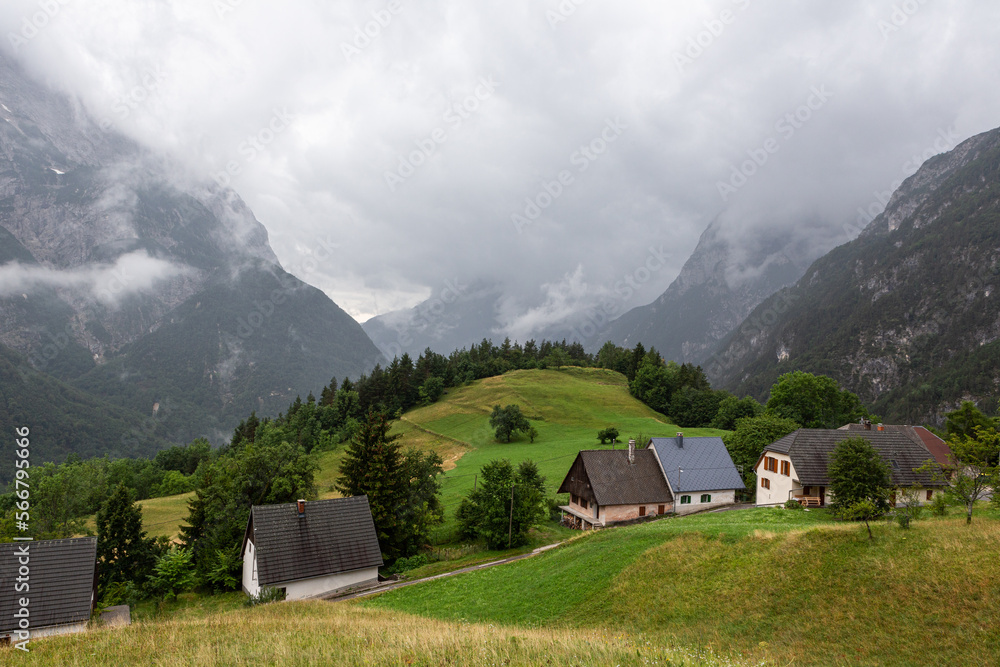 Obraz premium Mountain views in the Julian Alps in Slovenia