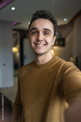 Quadro em tela Portrait of man selfie point of view UGC of adult caucasian male happy