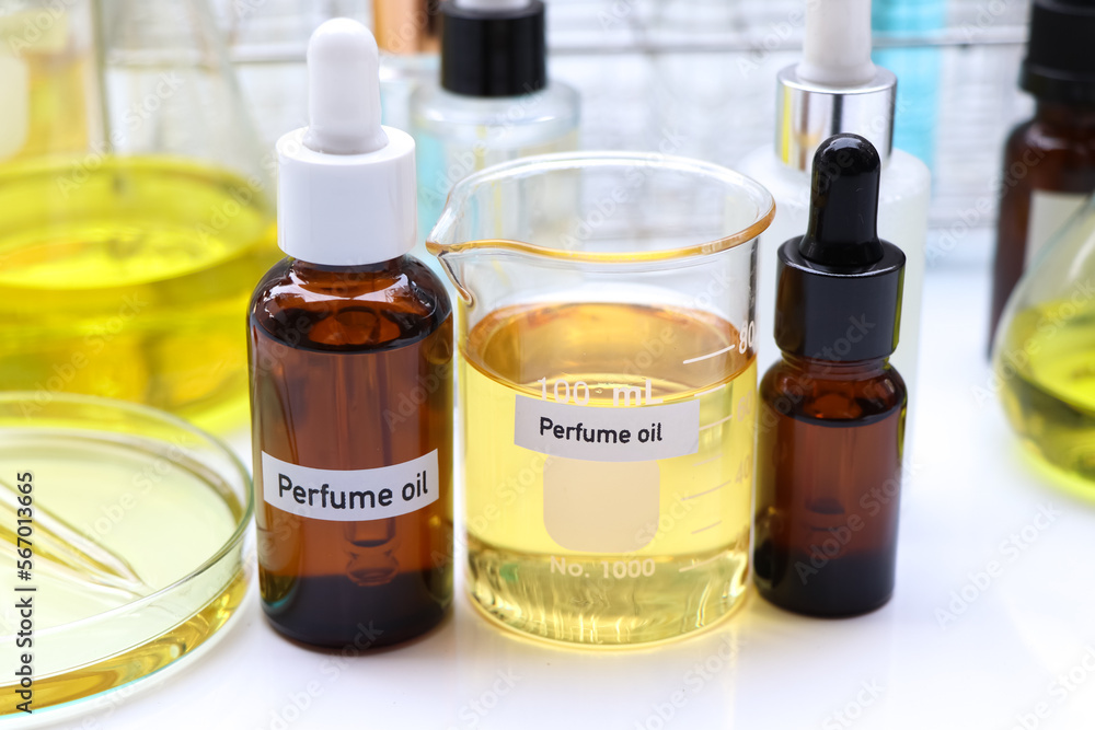 Perfume oil in Glass Bottle, yellow Perfume oil Perfume oil in Glass Bottle, yellow Perfume oil