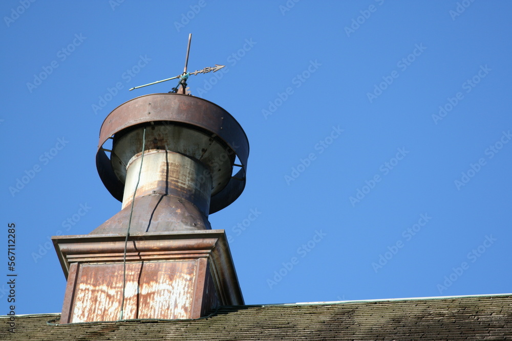 Cupolas were originally designed to add natural light and ventilation to the area under a roof on barns. Cupolas were originally designed to add natural light and ventilation to the area under a roof on barns.